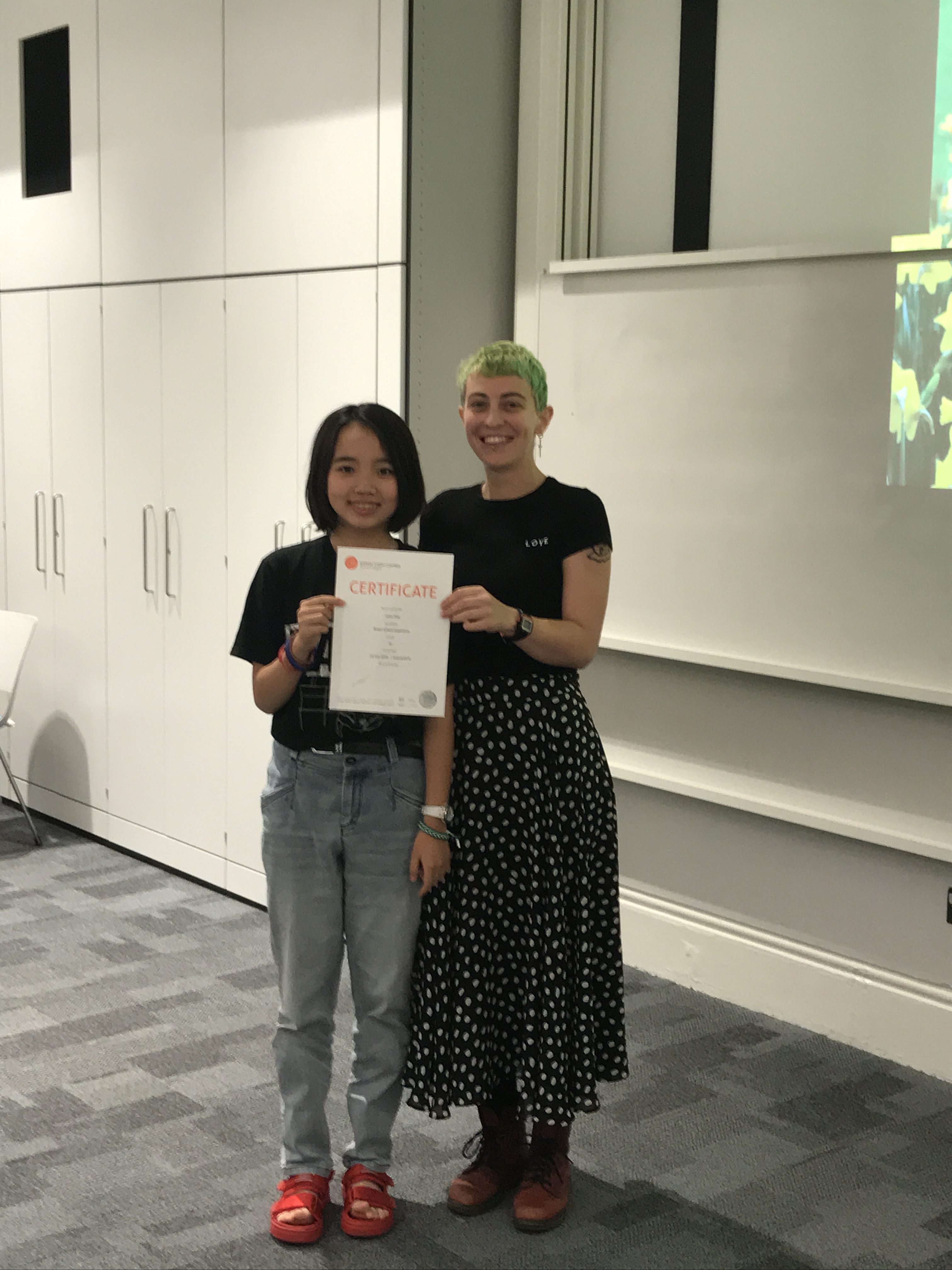肖Junrui参加2019年7月英伦文化研修研学中